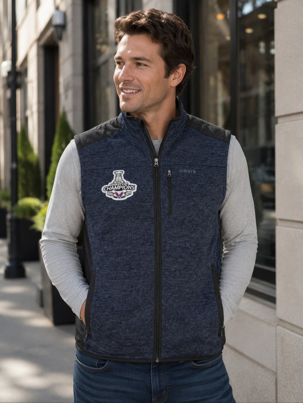 Orvis Vintage Washington Capitals Navy Blue Full-Zip Vest with Chest Patch XXL